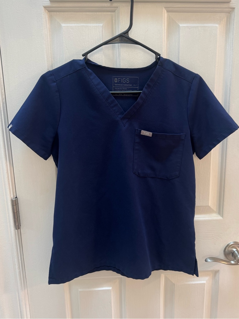 FIGS Navy V-Neck Scrub Top
